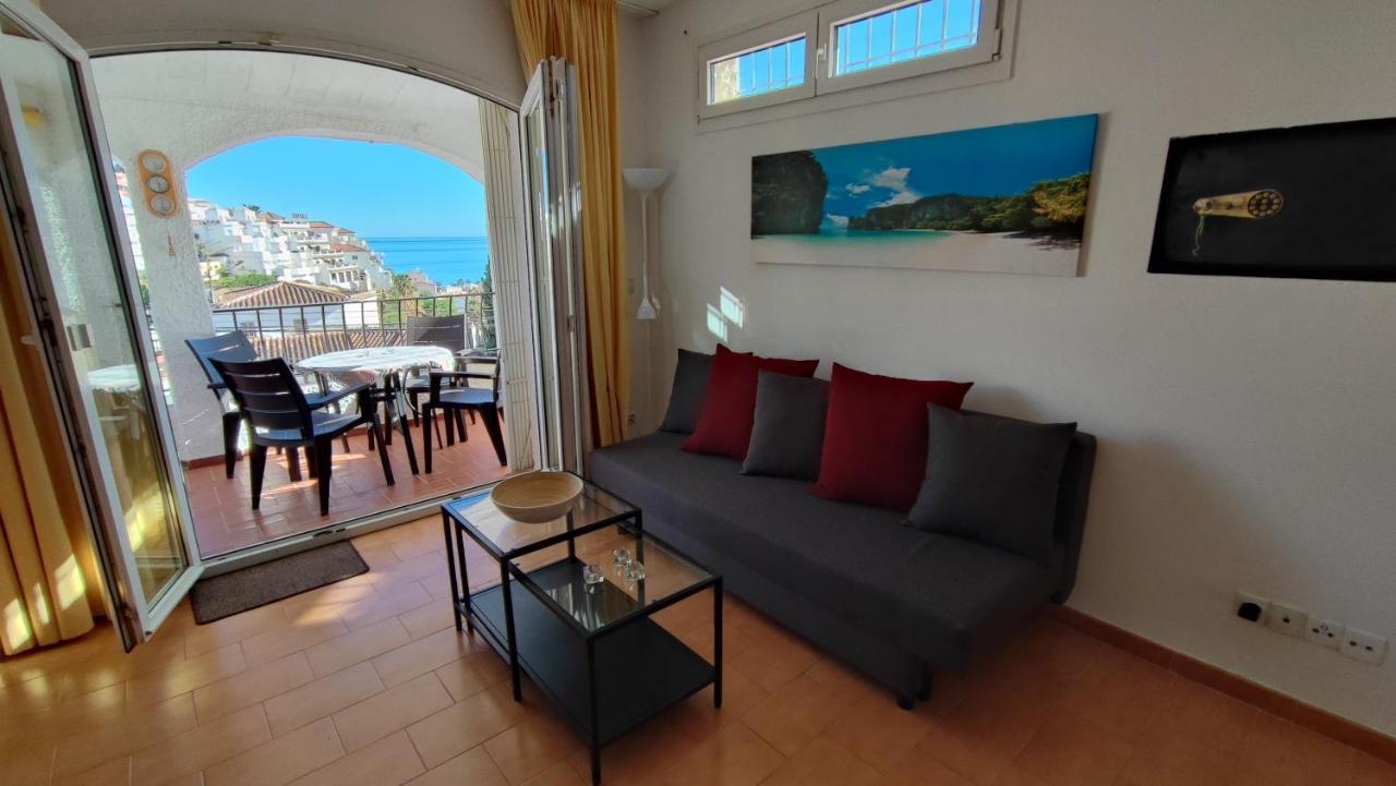 Casa Christina- Burriana Beach Villa Nerja Exterior photo